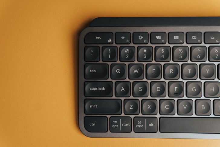 ロジクール　MX Keys Mini YR0084　グラファイト Logitech MX Keys Mini | LTT Labs